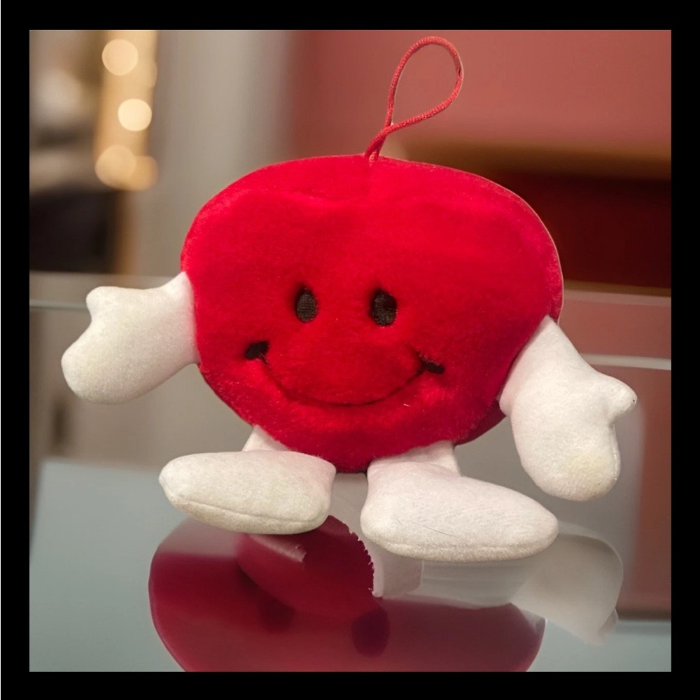 VINTAGE HAPPY HEART PLUSH PEOPLE Tiny Toy O Rama 7” red Valentines ornament
